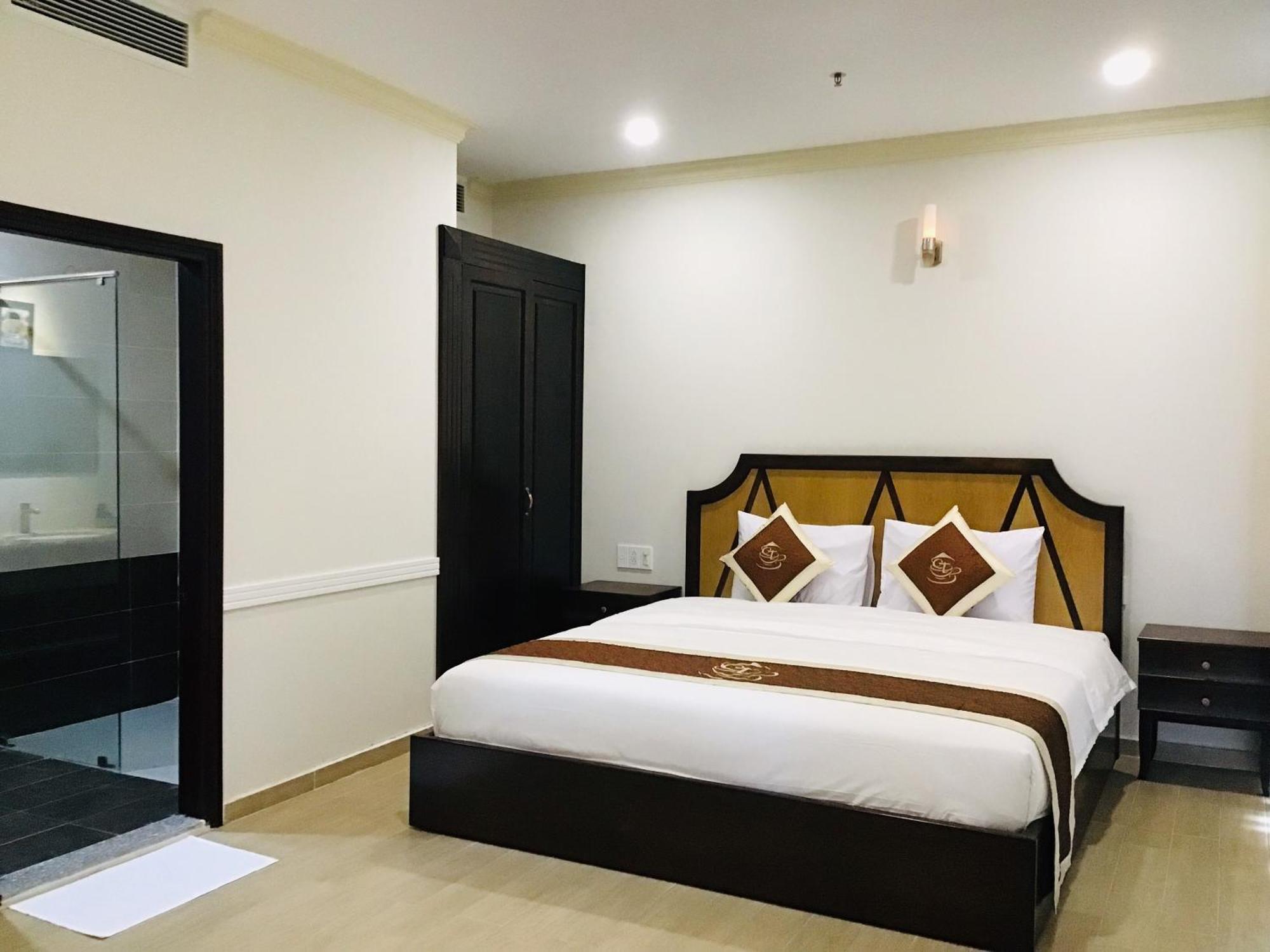 Que Toi Hotel Soc Trang Exterior photo