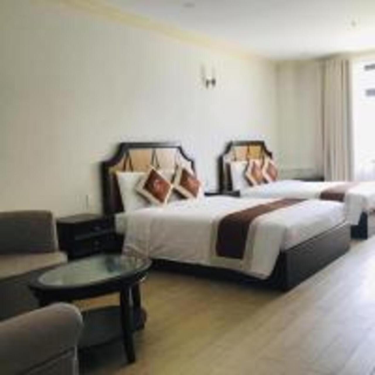 Que Toi Hotel Soc Trang Exterior photo